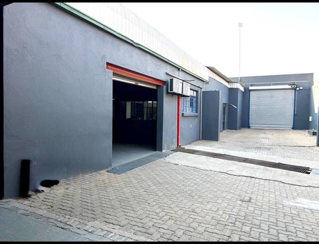 INDUSTRIAL PROPERTY TO RENT IN LADINE